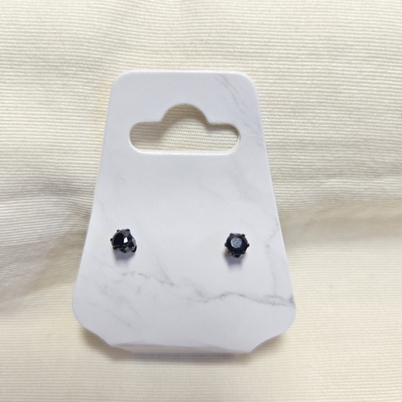 Set Of Four Black Jeweled Stud Earrings - Picture 4 of 5